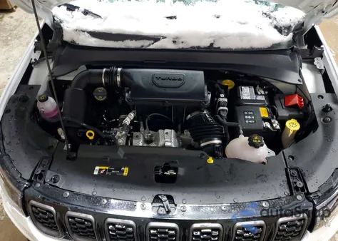 2026 Jeep Compass Limited z USA, uszkodzony, nr VIN 3C4NJDCN6TT184384